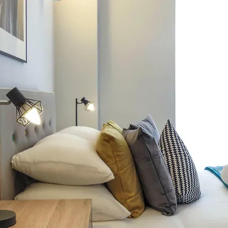 Apartment Tudors Esuites Jq Two Bedrooms